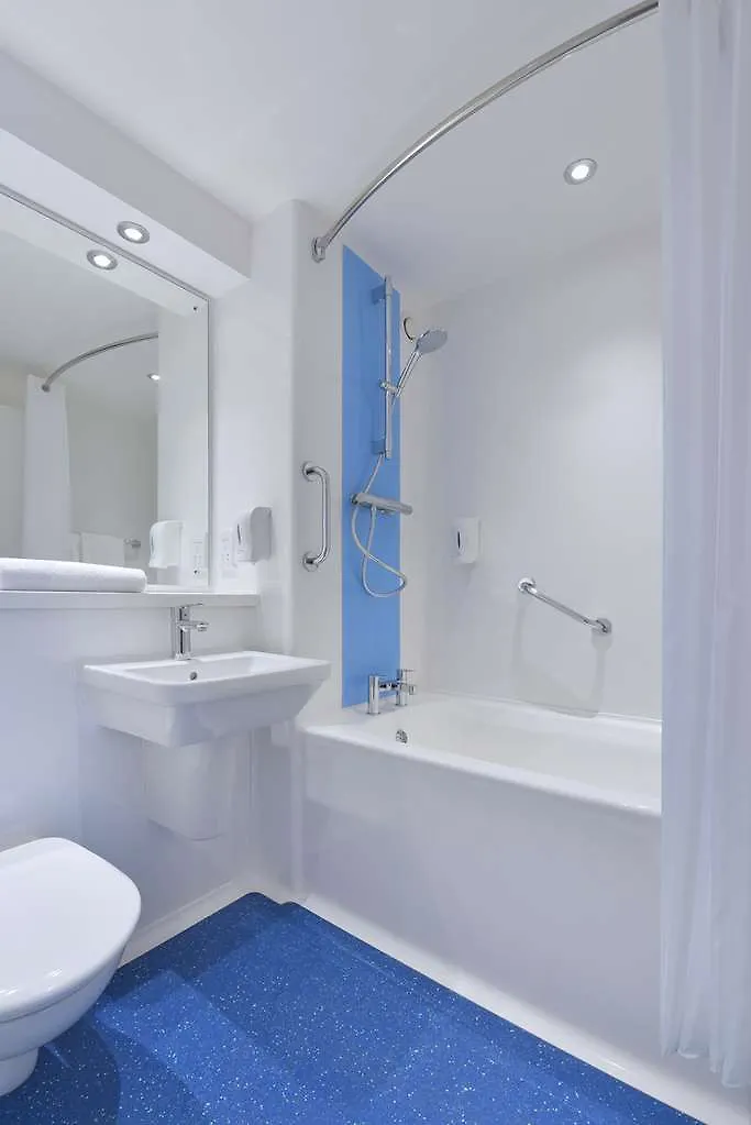 Travelodge Cameron Toll Hotel Edinburgh
